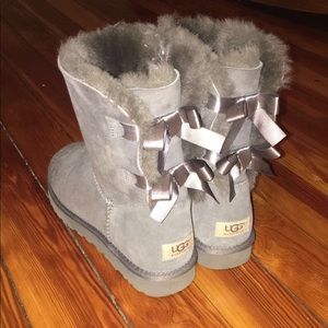 Bailey Bow Suede Uggs